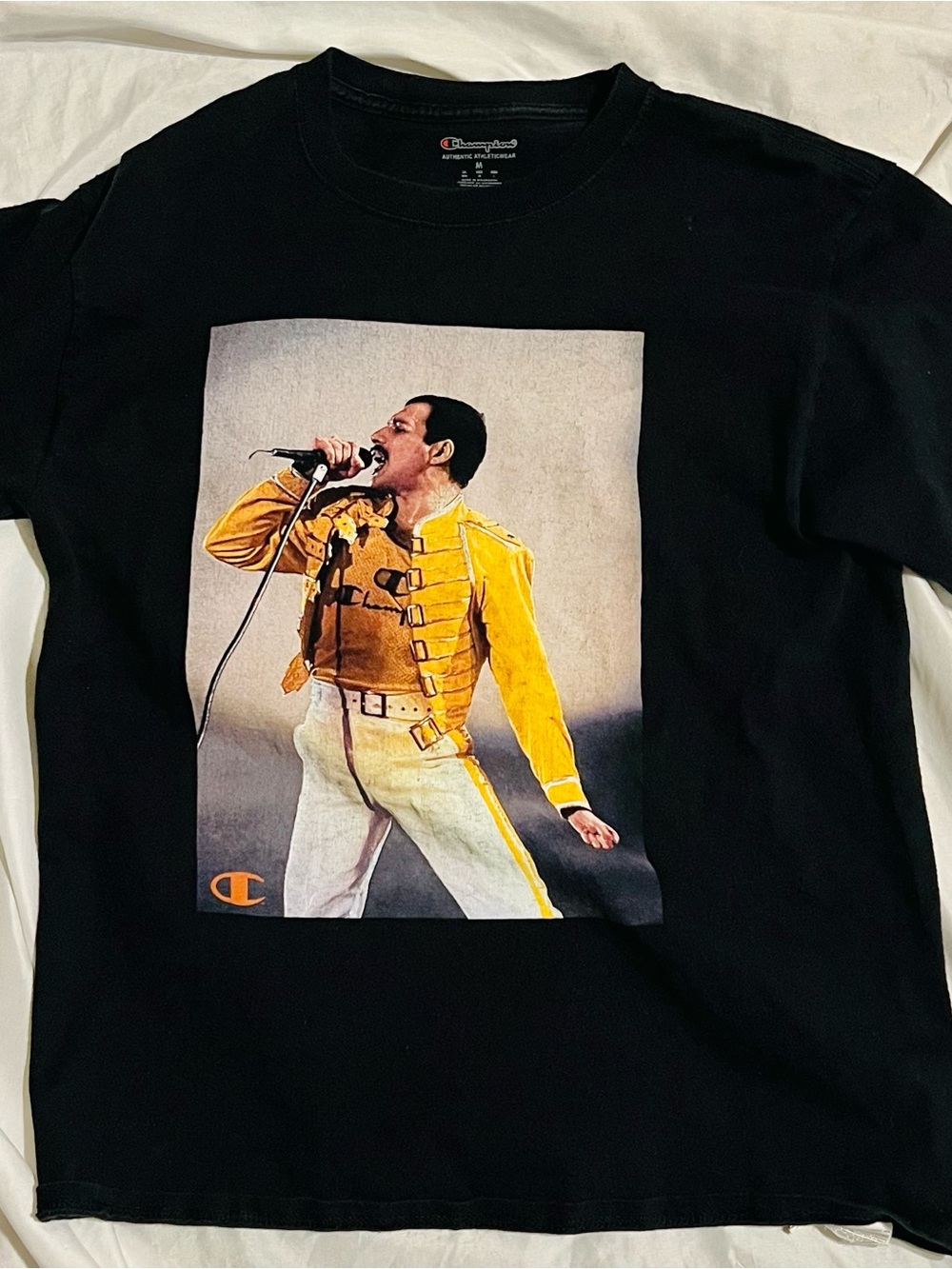 Vintage Band Queen Concert Performance Tee {M}  Champion Collab